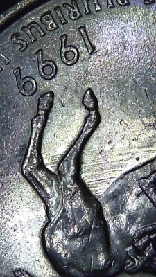 1999 P Delaware Quarter Error (Feeder Finger Error) - Image 1 of 4