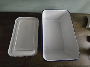 Vintage Large Porcelain Enamel Caserole Pan With Lid - Picture 1 of 4