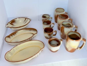 VINTAGE FRANKOMA WAGONWHEEL POTTERY, COLLECTIBLE Coffee Mugs Dishes - Picture 1 of 4