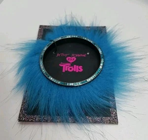 Betsey Johnson XOX Trolls Faux Fur Blue Bracelet 2016 Size 7.5 - Picture 1 of 3