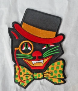 Halloween Black Cat Sew On /Iron On Embroidered Patch Vintage Classic Looking - Picture 1 of 3