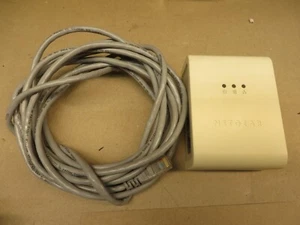 MODULE NETGEAR INTERRUPTEUR ETHERNET # XE104 + CÂBLE BELKIN 14 PIEDS - Photo 1/10