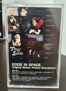 DOGS IN SPACE " SOUNDTRACK " CASSETTE 1987 USA IGGY POP, BRIAN ENO - Picture 1 of 4