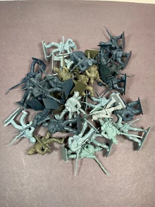 Plastik Militär Soldat Bürgerkrieg 2" Modell Diorama Figur LOT 1/32 Vintage #9 - Bild 1 von 7