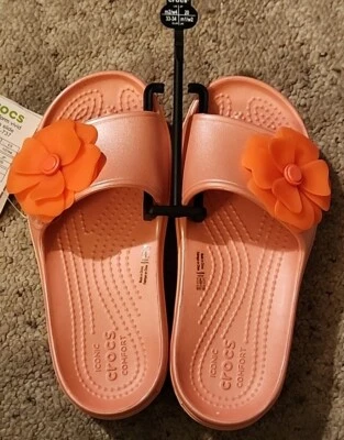 Crocs CB Platform Vivid Blooms Slides Women's Size 4 Brand New!  - Image 1 of 4
