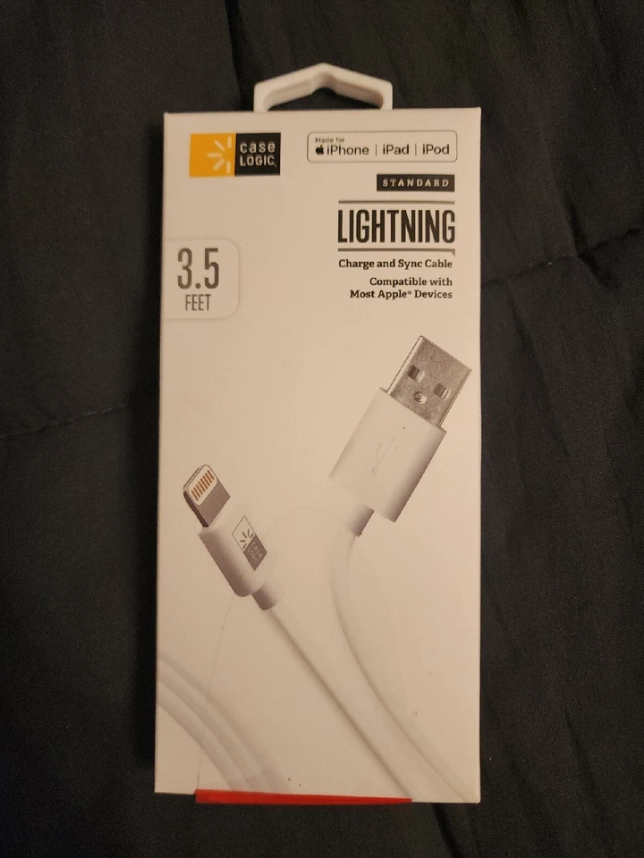 Case Logic - Sync & Charge Lighting Cable 3.5ft (White) - Image 1 of 1