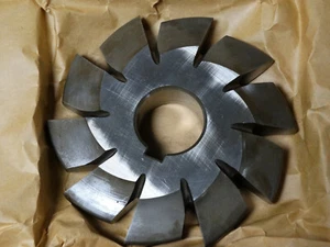 F&D HSS Involute Gear Cutter - 14.5 PA - 2-1/2DP - #2 - 5-3/4" Dia x 1-1/2" Hole - Picture 1 of 3
