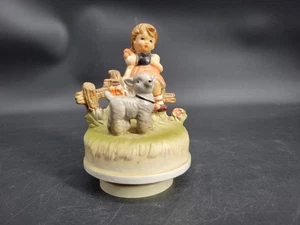 Vintage Sankyo Mary Had a Little Lamb Music Box Made in Japan - Working 6.25" - Picture 1 of 24