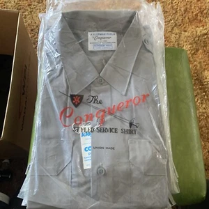 NOS Vintage Poplin  Union Made Work Shirt  The Conqueror L  Short Sleeve Gray - Picture 1 of 6