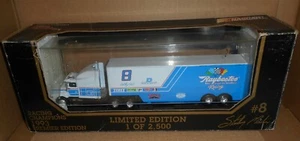 RACING CHAMPIONS NASCAR LMT. ED. 1 / 2,500 STERLING MARTIN 1:64 DIECAST DISPLAY - Picture 1 of 4