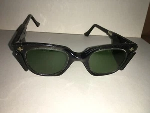 Vintage Jackson Safety Welding Glasses Green Lenses Side Shields Bakelite Bows - Picture 1 of 11