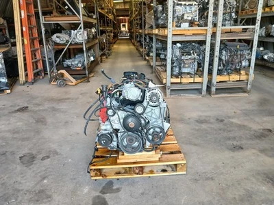 10-14 CHEVY 5.3L V8 LMG VIN 0 ENGINE ASSY W/TRANS COMPLETE CHANGEOVER W/6L80 - Image 1 of 4