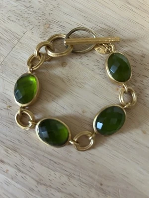 Julie Vos Barcelona Bracelet with iridescent rose cut jade green stones  - Image 1 of 4