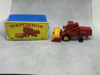 Lesney Matchbox No. 65 Combine Harvester With Box - Image 1 of 4