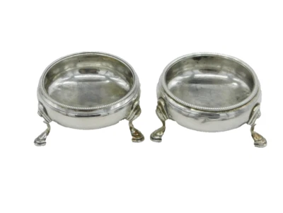 Par de salinas de plata de ley antiguas de Londres de 1764 Jorge III emparejadas Foto 1 de 4