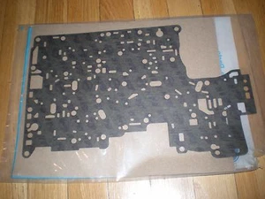 NOS 1985 FORD TRUCK VALVE BODY SEPARATOR PLATE GASKET - Picture 1 of 2