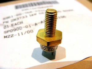 2N3733 TRANSISTOR 3-pin,gold plated,RF NPN amplifier, 28v, 130-400 MHz,Microsemi - Picture 1 of 9