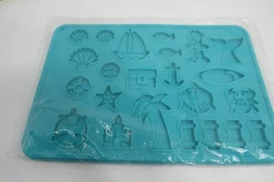 Pampered Chef Summer Cookie Gummy Candy Mold #100183 New IN Package - Picture 1 of 4
