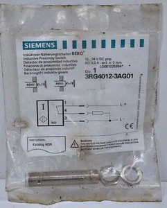 Siemens 3RG4012-3AG01 Inductive Proximity Sensor - Picture 1 of 3