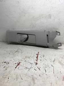 Panel pilar B Toyota RAV4 XA40 2018 6241042070 lado derecho - Imagen 1 de 8