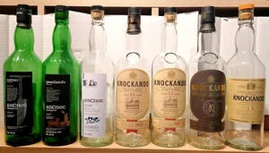 AN CNOC & KNOCKANDO 7x LEERE Whisky Flaschen mit OVP - Bild 1 von 2