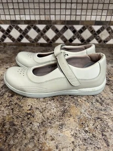 Drew Womens Rose Beige Mary Janes Shoes 10.5 S Bone Soft Pebble Adjustable Strap - Picture 1 of 8