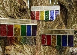 Mini Regenbogen Buntglas Sonnenfänger Panel LGBTQ Geschenk 6"X3" Handarbeit - Bild 1 von 11