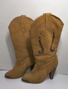 Vintage Damen 6,5 Leder Cowgirl Cowboy Western Stiefel High Heel Feder Boho - Bild 1 von 18