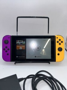 Nintendo Switch V1 Serial #XAW7 HAC-001 Unpatched