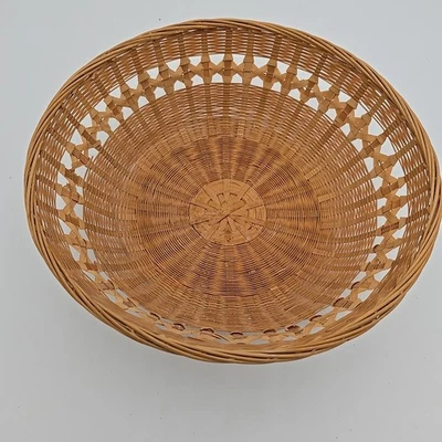 Vintage Wicker Woven Round Bread Basket Wall Decor Boho French Country 9 Inch - Image 1 of 4