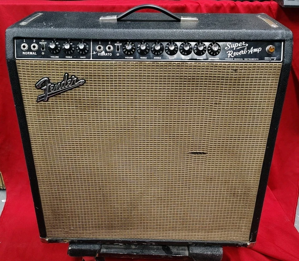 FENDER 1965 SUPER REVERB TUBE GUITAR AMP VINTAGE  SN#A10378 WITH COVER  - Image 1 of 4
