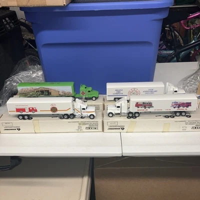 Lot Of 4 Ertl Trucks 3intl. 1Kenworth T800 Gratz, Pillow, Hegins, H.C. Fire Dept - Image 1 of 4