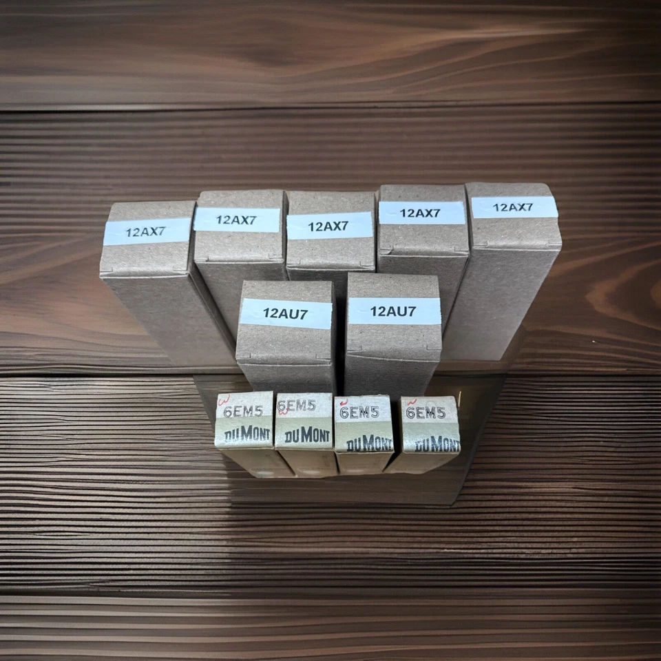 WURLITZER 2400 / 2500 JUKEBOX WITH MODEL 538/542 STEREO AMPLIFIER TUBE KIT - Image 1 of 1