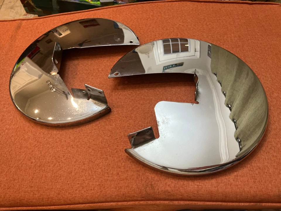 1998 Harley Davidson Road Glide Brake Caliper Covers - Image 1 of 1