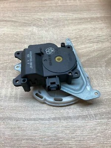 063700 8610 Used Denso Toyota Avensis Heater Flap Ventilation Actuartor Air Posi - Picture 1 of 7