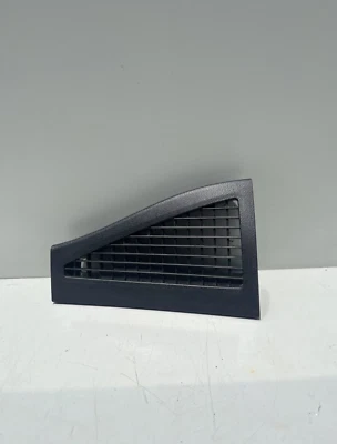 2011-15 雷克萨斯 CT200h 后座甲板 侧装饰 原始设备制造商 — 第 1/4 张图片