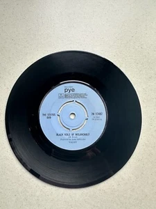 STATUS QUO - Black Veils Of Melancholy / To Be Free. 7” Vinyl. VG+ - Picture 1 of 4