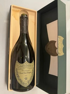 Dom Perignon 750 ml Champagne 1995 Botella VACÍA con Caja para Exhibición Velas de Vino Foto 1 de 4