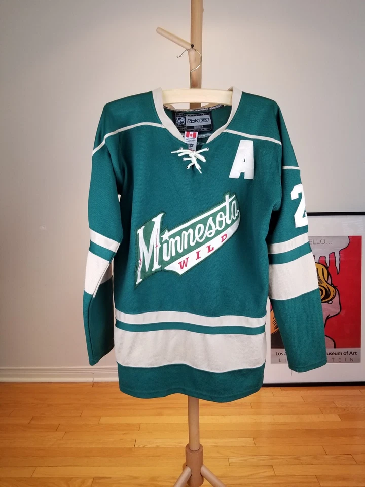 VINTAGE MINNESOTA WILD #20 SUTER FIGHT STRAP NHL REEBOK HOCKEY JERSEY SZ 50 - Image 1 of 4