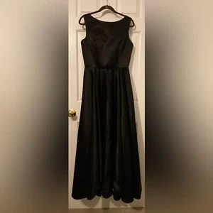 Wedding Proms Dress Bridal Gown Size 12 Black Sleeveless NAIX Brand - Picture 1 of 15