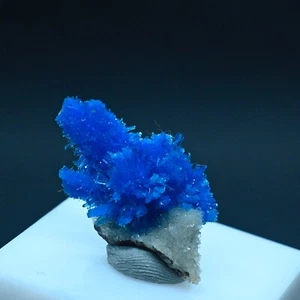 Cluster of pentagonite(non precious natural stone) # 4153 - Picture 1 of 5