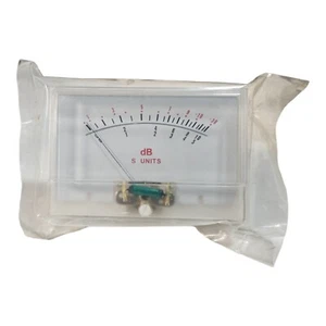 Illuminated VU Meter Panel 1.5kOhms 12V Green Bulb 105mm X 71mm - Picture 1 of 2