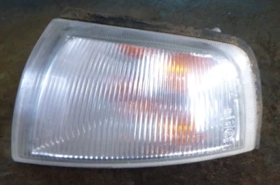 Luz esquina izquierda mitsubishi mirage 96-7/98 (X) b Foto 1 de 3