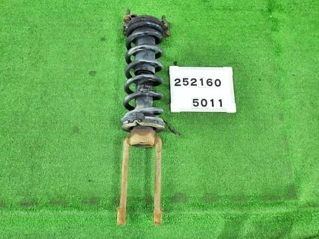 Puntal delantero derecho Chrysler Dodge Nitro 2008 ABA-KA37 [usado] [PA118440734] Foto 1 de 4