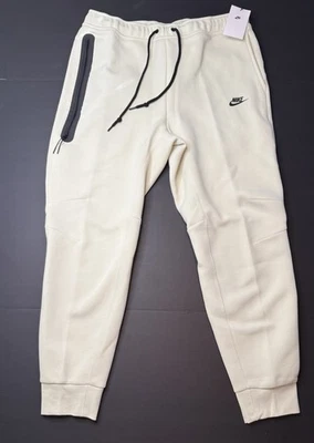 Nike Sportswear Tech Fleece Joggers Masculino Tamanho XL Vidro Marinho Preto FB8002-020 Novo com etiquetas - Imagem 1 de 4