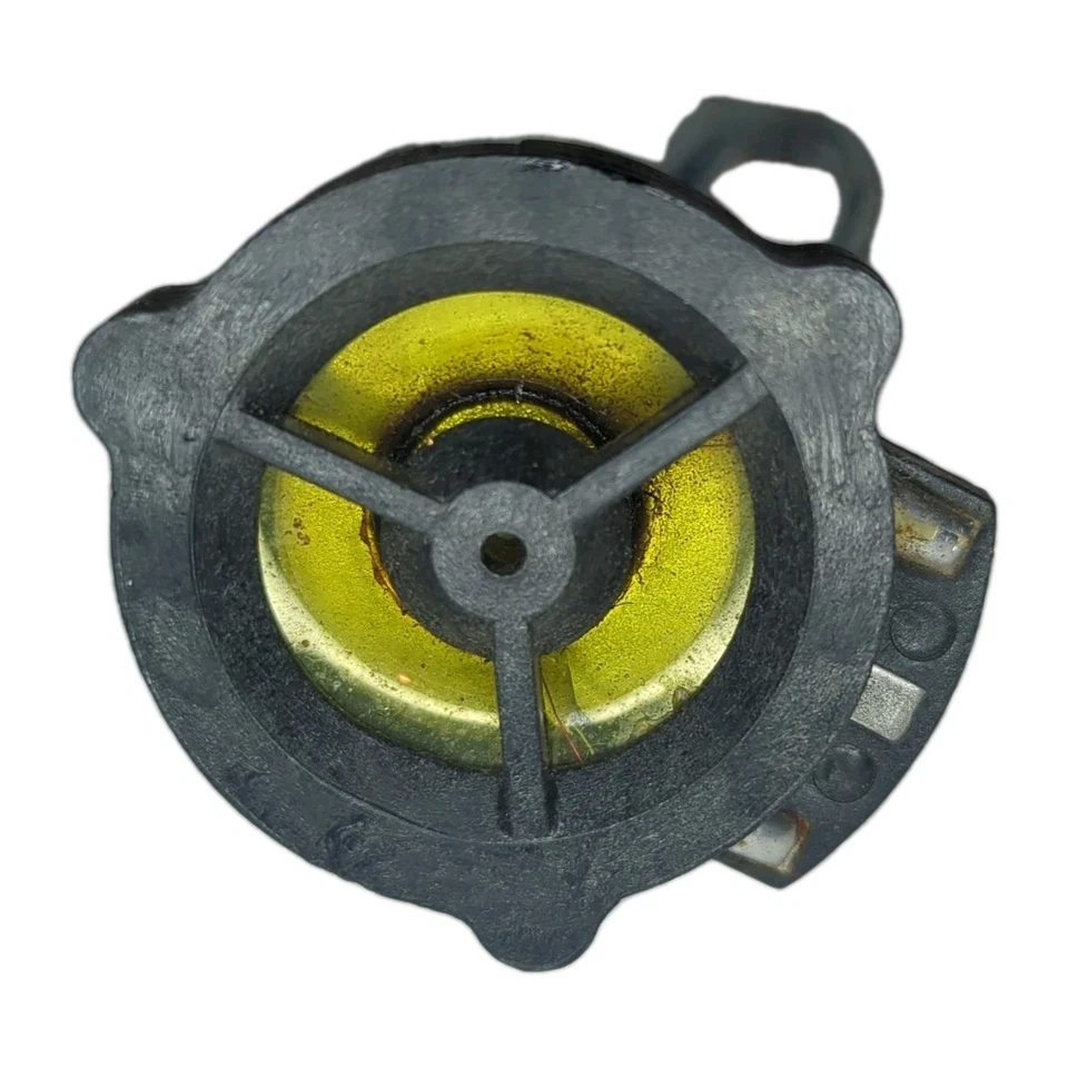 Toyota Celica GT 1994-99 panel de puerta altavoz tweeter radio lado del conductor izquierdo  Foto 1 de 4