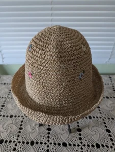 Crochet Woven Straw Hat with Colorful Flower Accents One Size - Picture 1 of 6