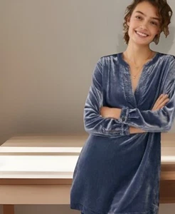 Vestido ANTHROPOLOGIE Mujer Grande Púrpura Lavanda Melodía Terciopelo Manga Larga Túnica - Imagen 1 de 11