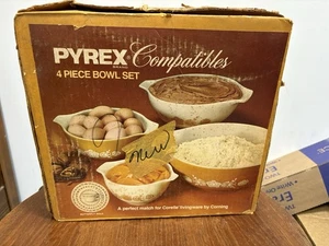 NEW IN BOX Vintage Pyrex Butterfly Gold 4 Piece Mixing Bowl Set 440-4 - Picture 1 of 12