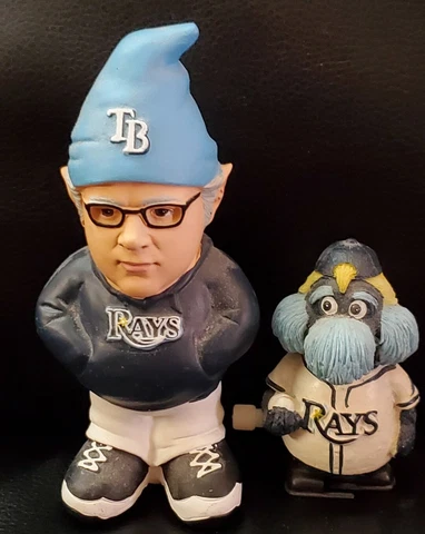 VINTAGE COLLECTIBLE TAMPA BAY RAYS GAME DAY JOE MADDON & MASCOT FIGURES Cover